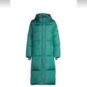 Ugg full length coat like new in excellent condition